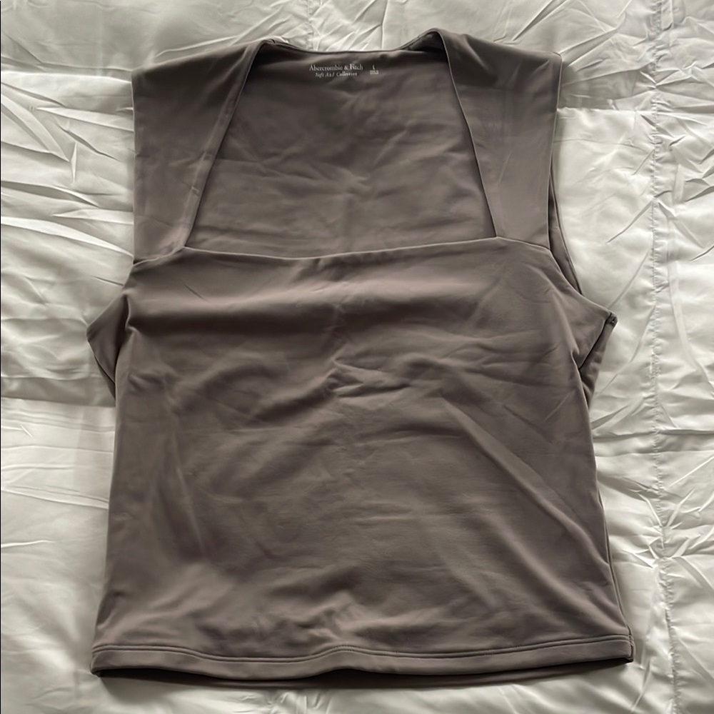 Abercrombie square neck tank size L - stretchy